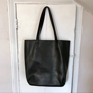 Transport tote - black faux leather